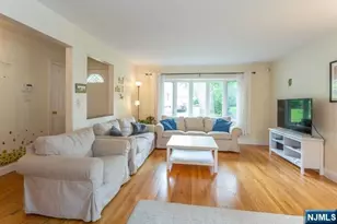 6 Clark Pl, Tenafly, NJ 07670 - Photo 2
