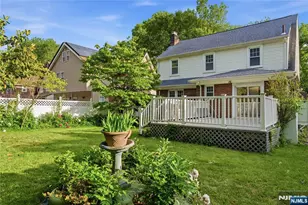 135 Rockwood Pl, Englewood, NJ 07631 - Photo 30