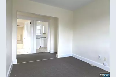 141 Kipp Avenue, Elmwood Park, NJ 07407 - Photo 6