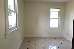 141 Kipp Ave, Elmwood Park, NJ 07407 - Photo 4
