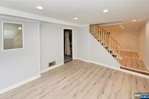 32-09 Heywood Ave, Fair Lawn, NJ 07410 - Photo 20
