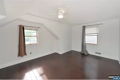 32-09 Heywood Avenue, Fair Lawn, NJ 07410 - Photo 18