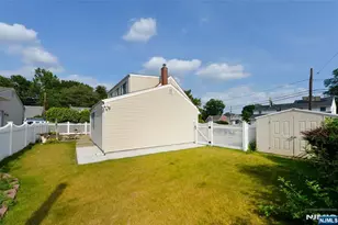 32-09 Heywood Ave, Fair Lawn, NJ 07410 - Photo 24