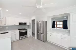 32-09 Heywood Ave, Fair Lawn, NJ 07410 - Photo 10