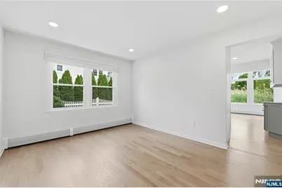 508 Tether Lane, Paramus, NJ 07652 - Photo 4