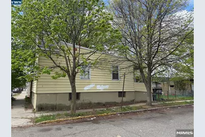 39 Columbus Street, Bloomfield, NJ 07003 - Photo 2