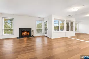 25 Markham Cir, Englewood, NJ 07631 - Photo 2