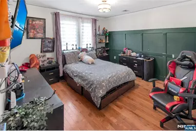 56 Ridgefield Avenue, Ridgefield Park, NJ 07660 - Photo 12