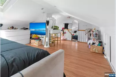 56 Ridgefield Avenue, Ridgefield Park, NJ 07660 - Photo 24
