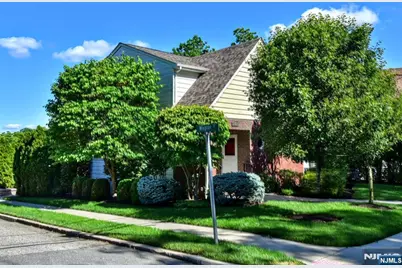24 Maple Avenue First Floor #First Floor, Waldwick, NJ 07463 - Photo 2