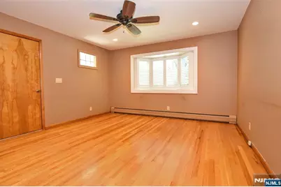 24 Maple Avenue First Floor #First Floor, Waldwick, NJ 07463 - Photo 6