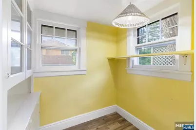 300 Van Buren Avenue, Teaneck Township, NJ 07666 - Photo 12