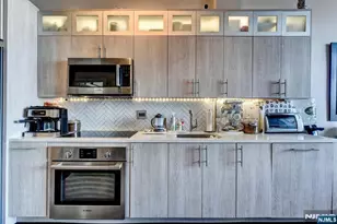 689 Luis Munoz Marin Blvd 1010, Jersey City, NJ 07310 - Photo 6