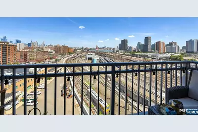 689 Luis Munoz Marin Boulevard 1010 #1010, Jersey City, NJ 07310 - Photo 10