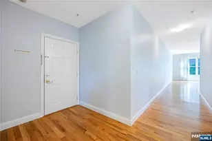 337 The Promenade 337, Edgewater, NJ 07013 - Photo 22
