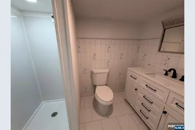 310 Passaic Avenue, Carlstadt, NJ 07072 - Photo 16