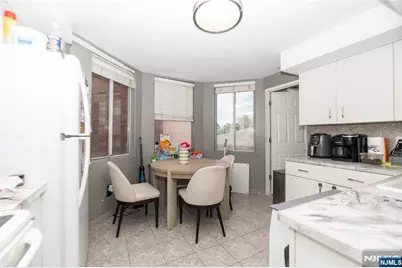 320 Anderson Avenue 2A #2A, Fairview, NJ 07022 - Photo 10