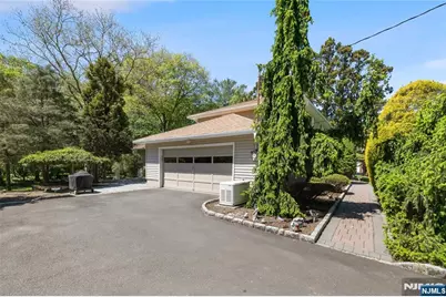 25 Maria Drive, Hillsdale, NJ 07642 - Photo 18