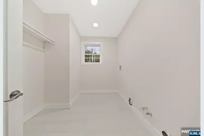418 East Avenue, Northvale, NJ 07647 - Photo 20