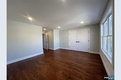 48 Tuttle, Wallington, NJ 07057 - Photo 4