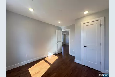 48 Tuttle, Wallington, NJ 07057 - Photo 8