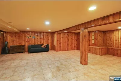 10-01 Plymouth Drive, Fair Lawn, NJ 07410 - Photo 22