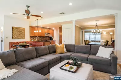 14 Clifford Drive, Park Ridge, NJ 07656 - Photo 8