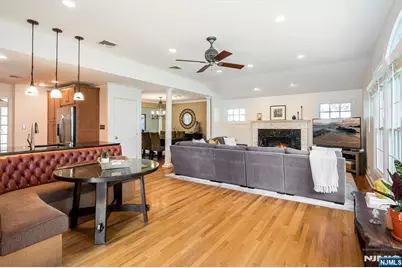 14 Clifford Drive, Park Ridge, NJ 07656 - Photo 6