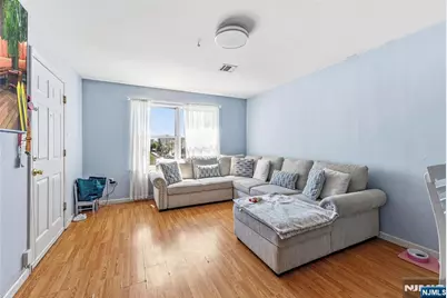 56 Vincent Street, Newark, NJ 07105 - Photo 20