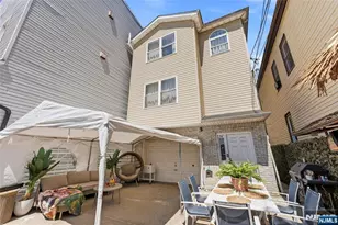 56 Vincent St, Newark, NJ 07105 - Photo 1