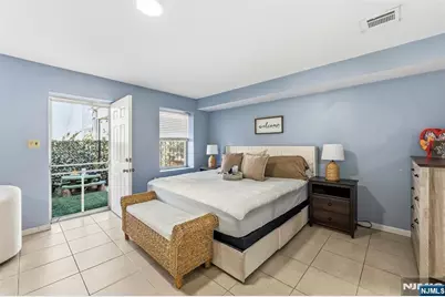 56 Vincent Street, Newark, NJ 07105 - Photo 14