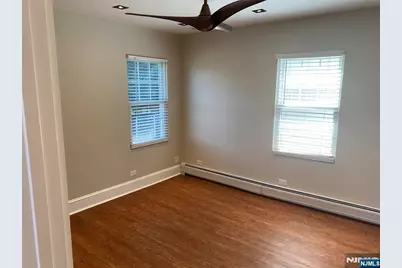 971 Virgil Avenue, Ridgefield, NJ 07657 - Photo 14
