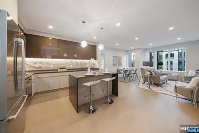 7101 River Road 304A #304A, North Bergen, NJ 07047 - Photo 8
