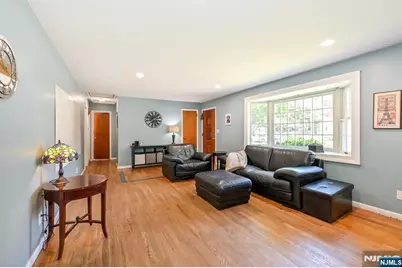559 Herrmann Avenue, River Vale Township, NJ 07675 - Photo 12