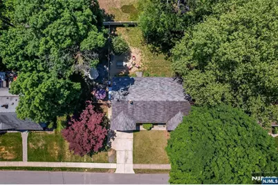 559 Herrmann Avenue, River Vale Township, NJ 07675 - Photo 4