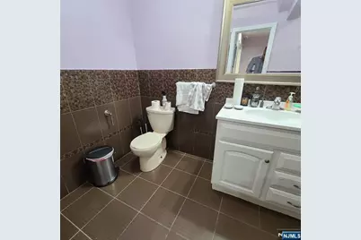 526 Moonachie Avenue, Wood Ridge, NJ 07075 - Photo 34