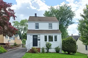 564 Maple Ave, Teaneck Township, NJ 07666 - Photo 44