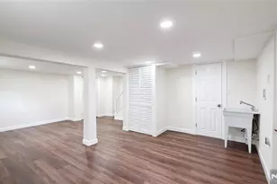564 Maple Ave, Teaneck Township, NJ 07666 - Photo 36