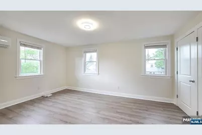 564 Maple Avenue, Teaneck Township, NJ 07666 - Photo 20