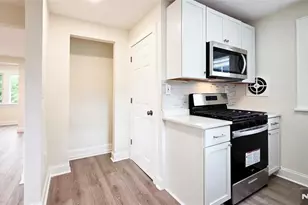 564 Maple Ave, Teaneck Township, NJ 07666 - Photo 16