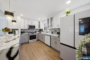 501 2nd Ave, Roselle, NJ 07203 - Photo 12
