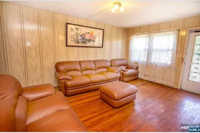 53 Sunnyside Avenue, Dumont, NJ 07628 - Photo 4