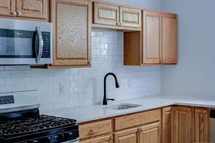 193 Clerk St, Jersey City, NJ 07305 - Photo 22