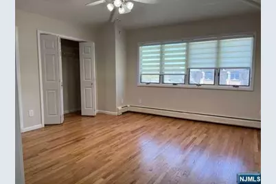 520 Glen Avenue B #B, Palisades Park, NJ 07650 - Photo 12