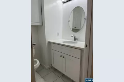 520 Glen Avenue B #B, Palisades Park, NJ 07650 - Photo 8