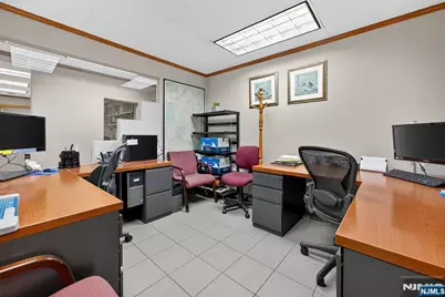 55 Paramus, Paramus, NJ 07652 - Photo 12