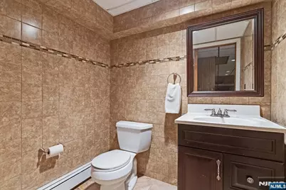 31 Forest Hills Way, Cedar Grove, NJ 07009 - Photo 32