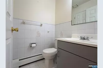 440 Brinkerhoff Avenue A #A, Fort Lee, NJ 07024 - Photo 12
