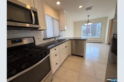 440 Brinkerhoff Avenue A #A, Fort Lee, NJ 07024 - Photo 8