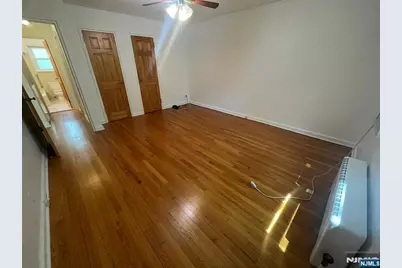 151 E Palisade Avenue B-5 #B-5, Englewood, NJ 07631 - Photo 8